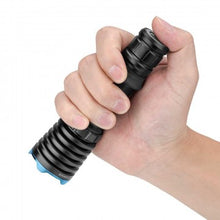 Load image into Gallery viewer, Olight Warrior X 2000 lumen 560m rechargeable Hunting Kit