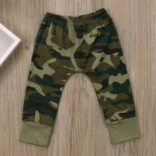 Load image into Gallery viewer, Baby &quot;Daddy&#39;s Boy&quot; or &quot;Daddy&#39;s Girl&quot; Camo Outfit