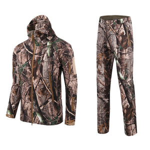 Realtree Camouflage/Hunting Clothes
